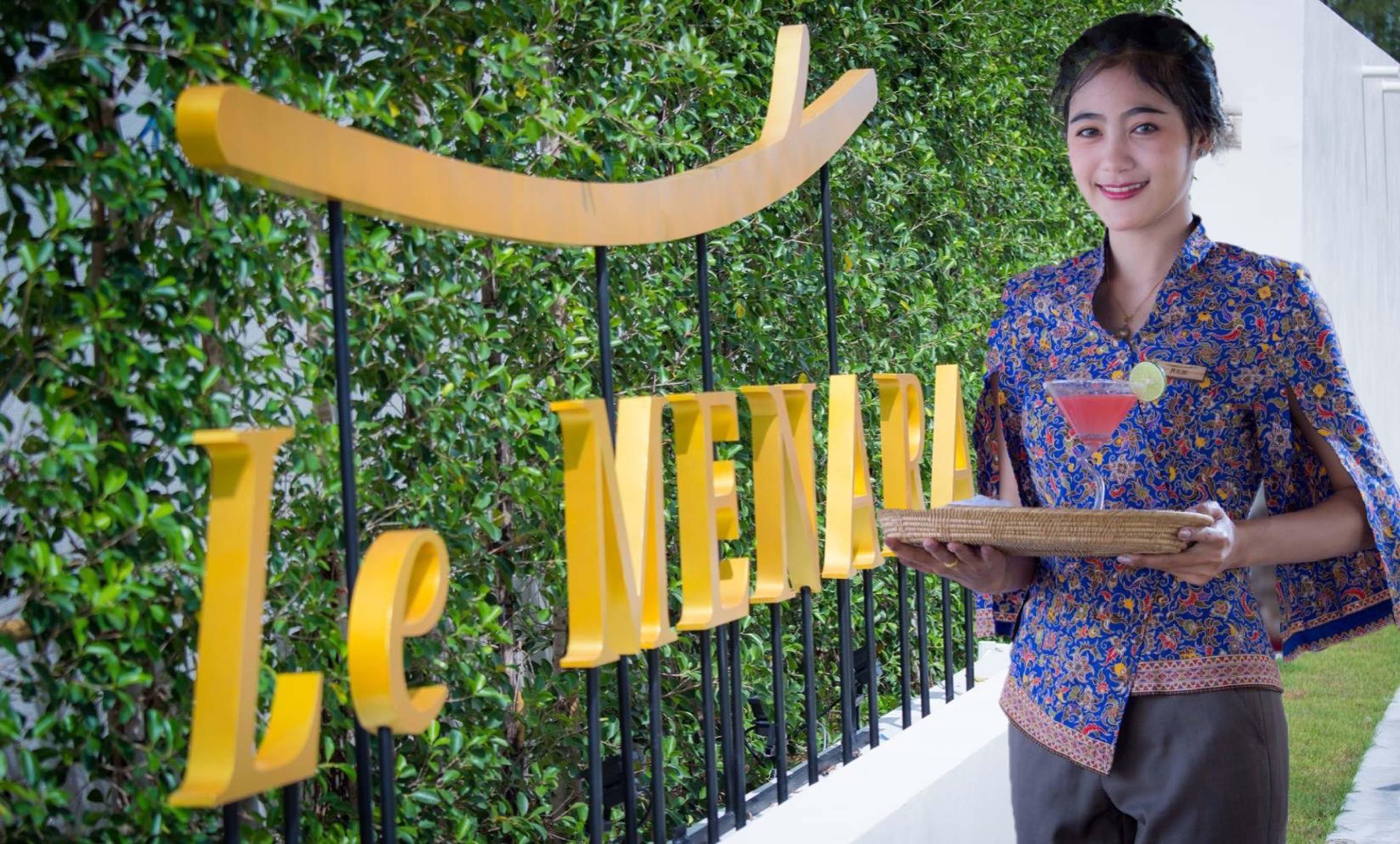 Le Menara Khao Lak Hotel Kültér fotó